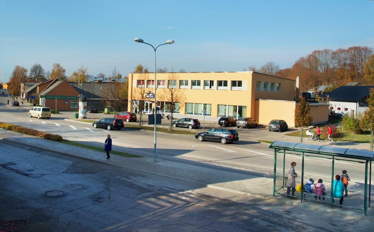 Central Riverside Apartments Jekabpils Exterior photo